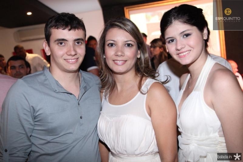 Rafael e Juiana Linhares e Bruna Folha
