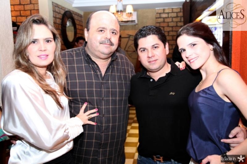 Adriana e Ricardo Cabral, Pompeu Vasconcelos e Marilia Quintao