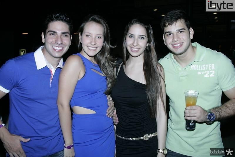 Tiago Dantas, Barbara Amaral, Erica Davila e Samir Souza