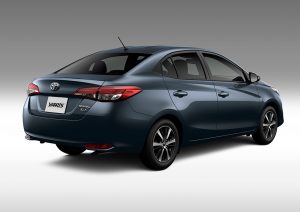 6 Toyota Yaris Xls Connect Seda