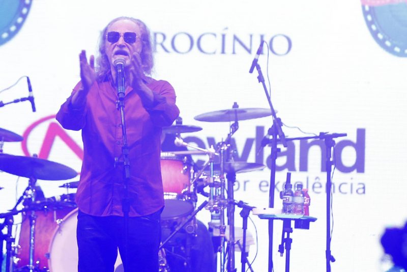 Merry X-mas - CDL de Fortaleza dá o start oficial no “Natal de Luz” com show de Alceu Valença