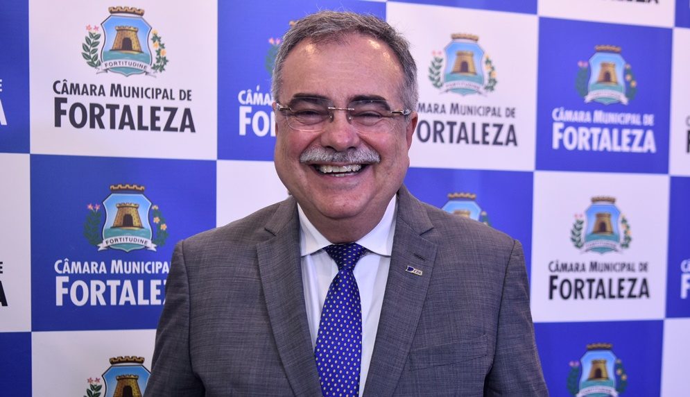 Homenagem - Sessão Solene na Câmara Municipal marca os 60 anos da CDL Fortaleza Homenagem - Sessão Solene na Câmara Municipal marca os 60 anos da CDL Fortaleza