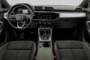 Audi Q 58