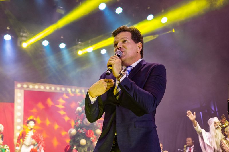 Fábrica dos Sonhos do Papai Noel - Papai Noel aterrissa no Iguatemi Fortaleza e dá boas vindas ao Natal