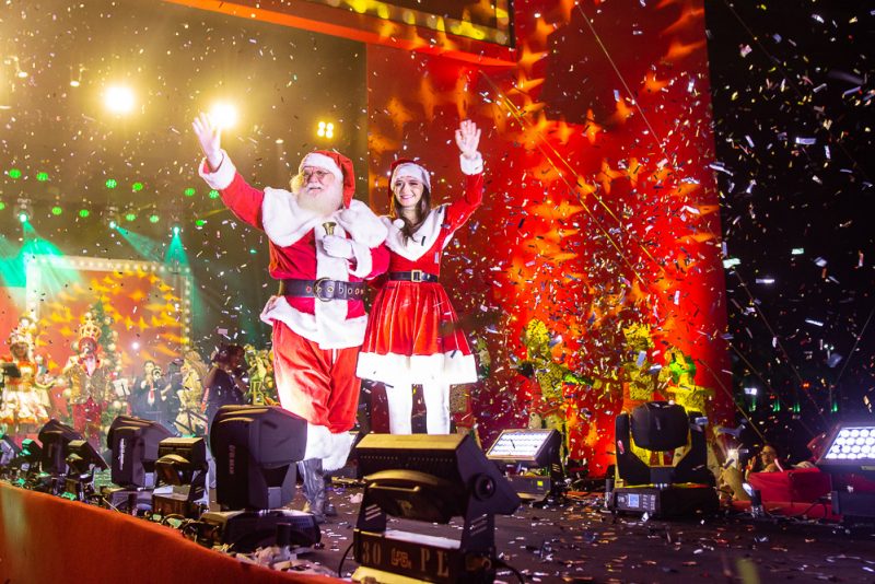 Fábrica dos Sonhos do Papai Noel - Papai Noel aterrissa no Iguatemi Fortaleza e dá boas vindas ao Natal