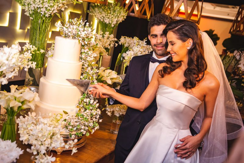 Chuva de Arroz - Casamento de Mariana Vasconcelos e Eliseu Becco reúne um time de mulheres lindas no Gran Marquise Hotel