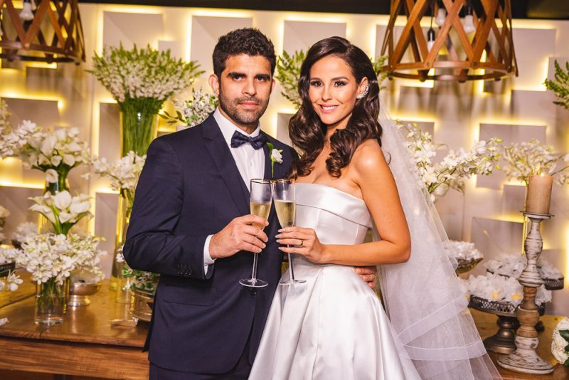Chuva de Arroz - Casamento de Mariana Vasconcelos e Eliseu Becco reúne um time de mulheres lindas no Gran Marquise Hotel