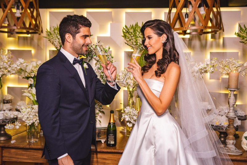 Chuva de Arroz - Casamento de Mariana Vasconcelos e Eliseu Becco reúne um time de mulheres lindas no Gran Marquise Hotel