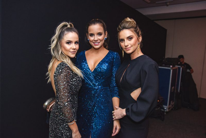 Chuva de Arroz - Casamento de Mariana Vasconcelos e Eliseu Becco reúne um time de mulheres lindas no Gran Marquise Hotel