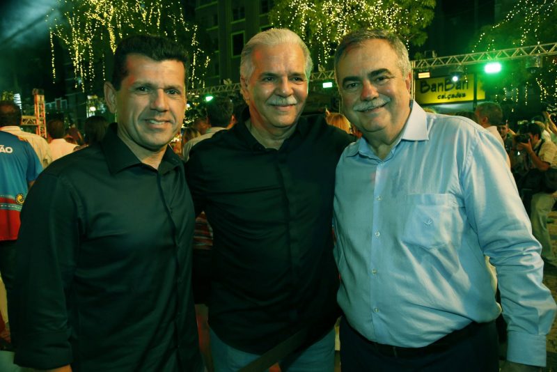 Merry X-mas - CDL de Fortaleza dá o start oficial no “Natal de Luz” com show de Alceu Valença