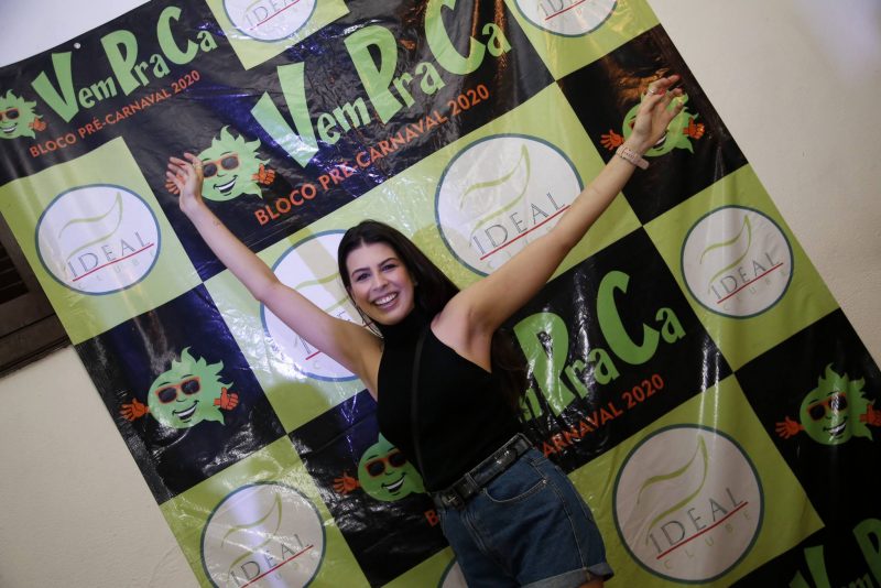 Em clima de folia - Em ritmo de pré-carnaval, Bloco Vem Pra Cá agita o Ideal Clube