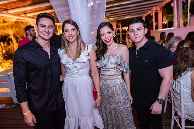 Sou Lenita, Sou Brasil - Lenita apresenta coleção alto verão com desfile especial e show do Grupo Sambô