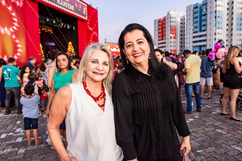 Fábrica dos Sonhos do Papai Noel - Papai Noel aterrissa no Iguatemi Fortaleza e dá boas vindas ao Natal