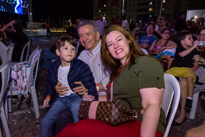 Fábrica dos Sonhos do Papai Noel - Papai Noel aterrissa no Iguatemi Fortaleza e dá boas vindas ao Natal