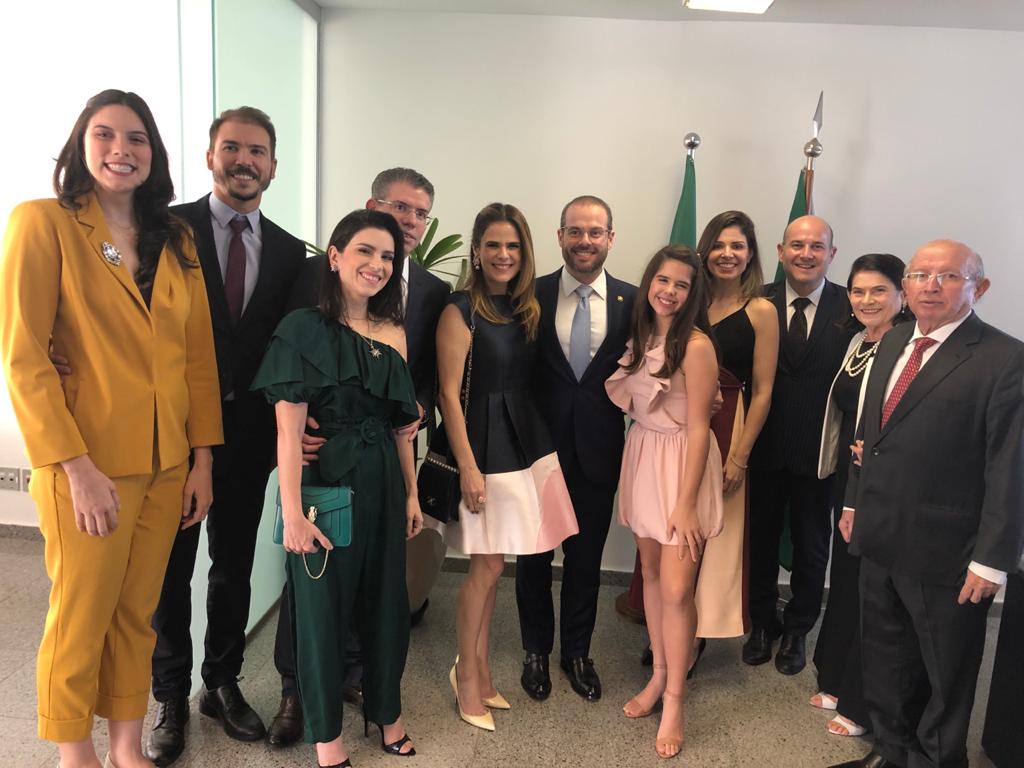Prisco Bezerra assume mandato de senador na vaga de Cid Gomes Prisco Bezerra assume mandato de senador na vaga de Cid Gomes