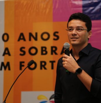 Sobral Gráfica celebra sua primeira década em Fortaleza com evento sobre Marketing Sobral Gráfica celebra sua primeira década em Fortaleza com evento sobre Marketing