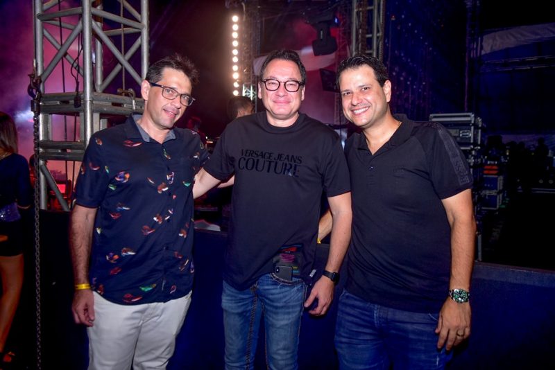 O Futuro é Mix - Villa Mix Fortaleza arrasta uma legião de fãs do sertanejo até a Arena Castelão