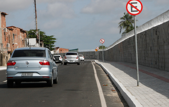 Roberto Cláudio inaugura nova via para agilizar tráfego na região de entorno do Fortaleza Airport Roberto Cláudio inaugura nova via para agilizar tráfego na região de entorno do Fortaleza Airport