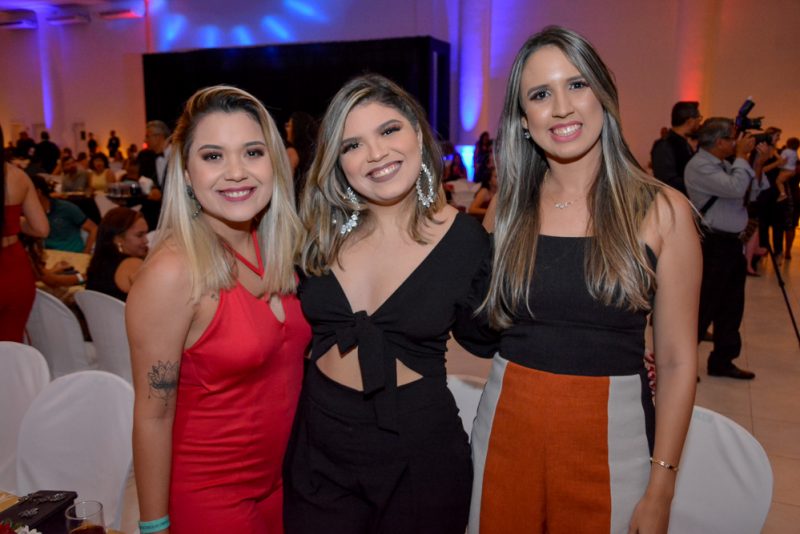 Tradição natalina - Gaudêncio Lucena pilota a tradicional confraternização de Natal da Corpvs
