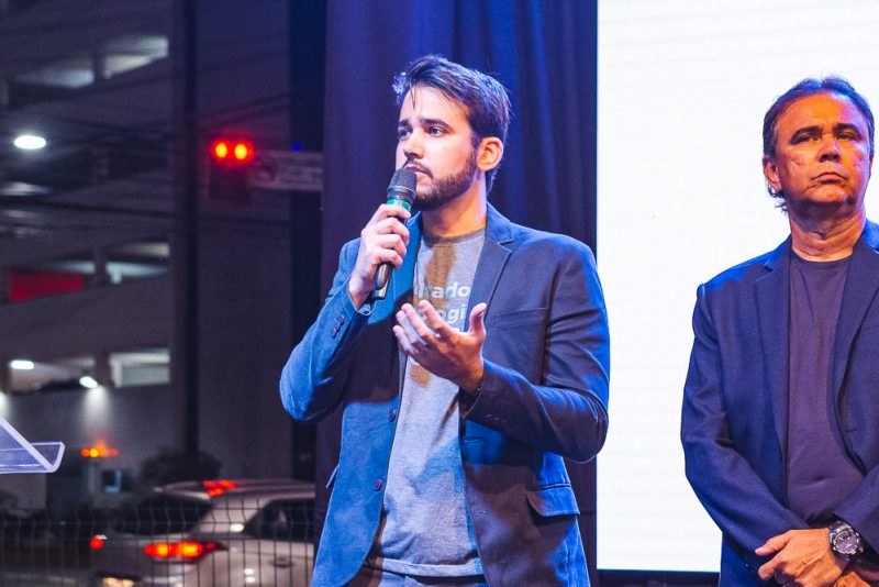 Inovando para crescer - Com investimentos da ordem de R$ 10 milhões, Acal inaugura megastore na Aldeota