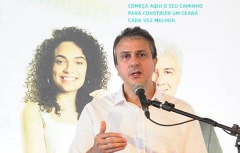 Camilo Santana participa de almoço com empresários Camilo Santana participa de almoço com empresários