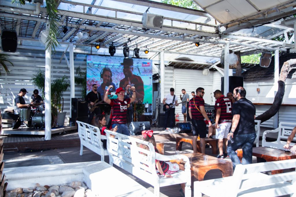 Colosso Samba, Cerveja E Futebol