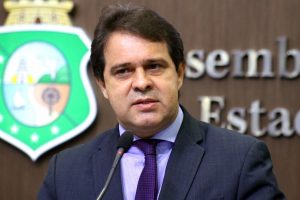 Deputado, Evandro Leitão.