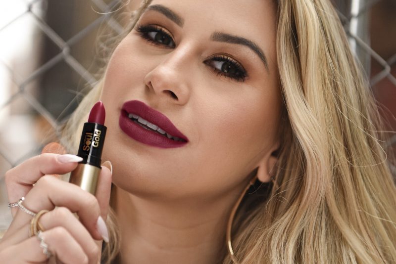 Eudora chega com a nova linha ‘Soul Kiss Me Gold’ Eudora chega com a nova linha ‘Soul Kiss Me Gold’