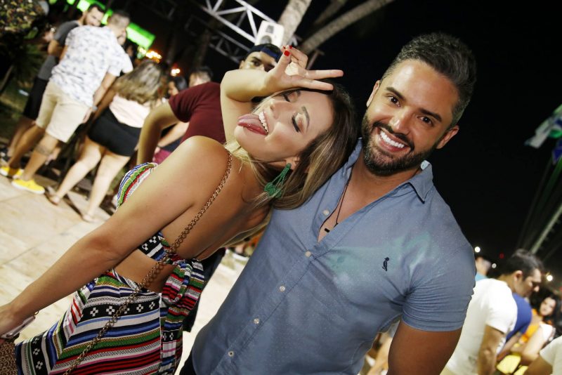 Sunset Party - Iate Sunset atrai uma turma festeira até o Iate Clube de Fortaleza