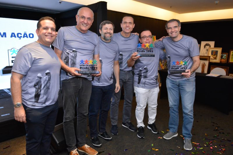 Leilão solidário - XVI Leilão de Obras de Arte Amigos em Ação mistura solidariedade e esperança no Gran Marquise Hotel
