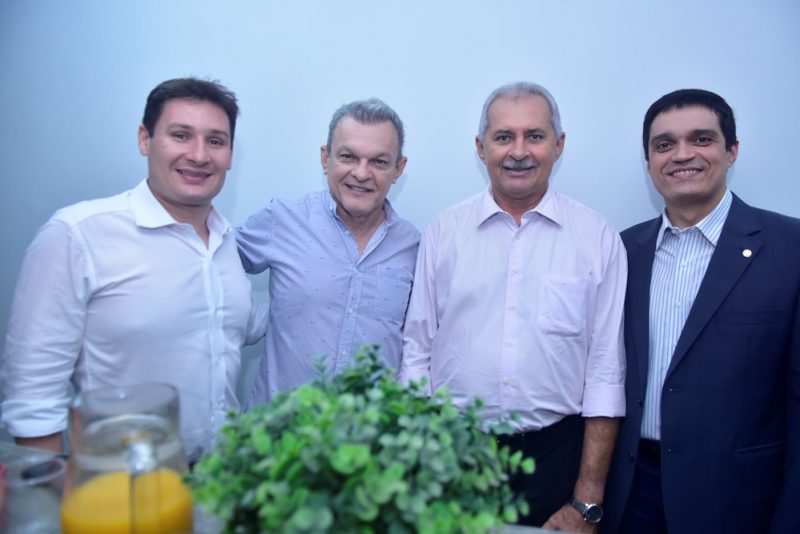 Política - Cid assume o comando do PDT e prega diálogo com aliados para 2020