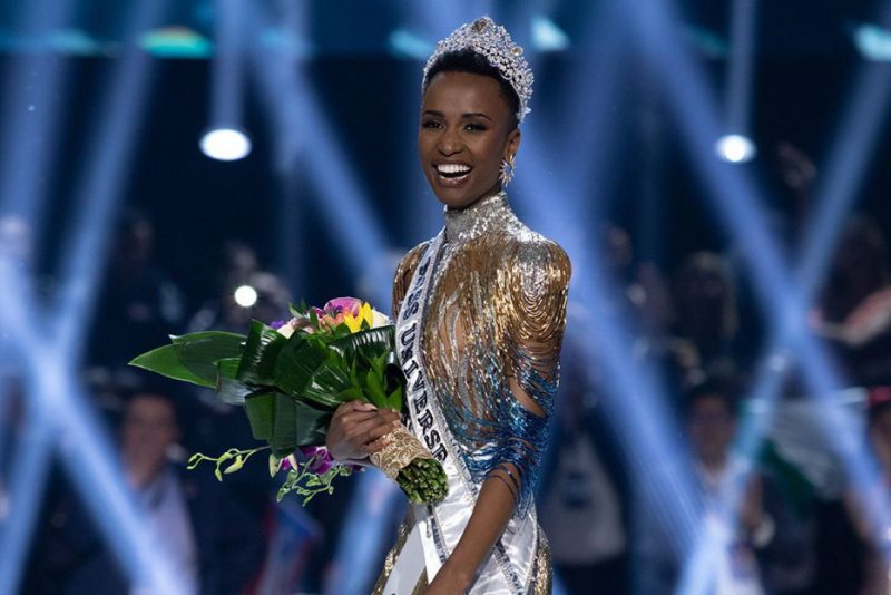 Sul-africana Zozibini Tunzi é coroada Miss Universo 2019 Sul-africana Zozibini Tunzi é coroada Miss Universo 2019