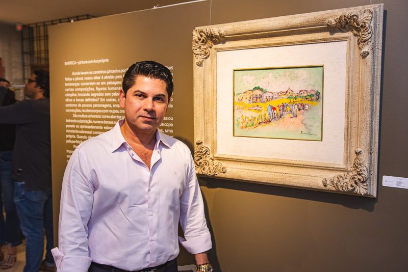 O Alquimista da Arte - Abertura da exposição “Barrica – Pintura com luz própria” reúne um público seleto na Sculpt