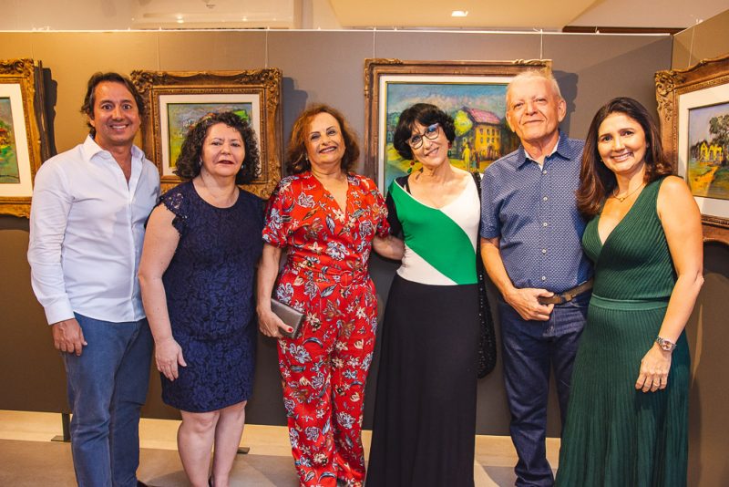 Abertura da exposição “Barrica – Pintura com luz própria” reúne um público seleto na Sculpt Abertura da exposição “Barrica – Pintura com luz própria” reúne um público seleto na Sculpt