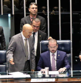 Prisco Bezerra destaca nível da educação no Ceará durante a sua estreia na tribuna do Senado Prisco Bezerra destaca nível da educação no Ceará durante a sua estreia na tribuna do Senado