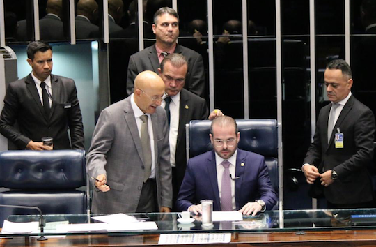 Prisco Bezerra destaca nível da educação no Ceará durante a sua estreia na tribuna do Senado Prisco Bezerra destaca nível da educação no Ceará durante a sua estreia na tribuna do Senado