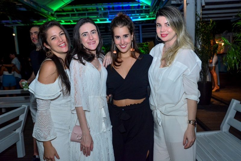 Vou pra ficar - Alto astral, leveza e boa música dão o tom no Luau do Davi