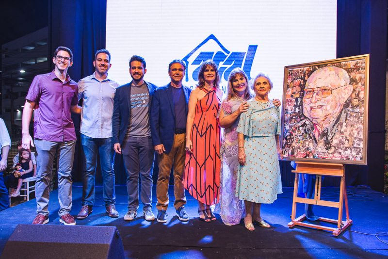 Inovando para crescer - Com investimentos da ordem de R$ 10 milhões, Acal inaugura megastore na Aldeota