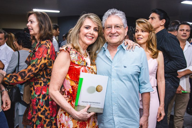 Pensamentos e Desconstruções - Teatro Celina Queiroz serve de palco do lançamento da antologia “Pinturas Contemporâneas”