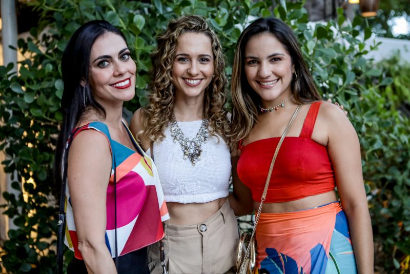 Play na folia - Colosso se transforma em um verdadeiro caldeirão musical e dá start a temporada de pré-carnaval