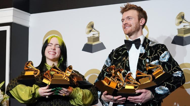 Billie Eilish E Seu Imrao Finneas Com Os Premios Do Grammy 2020 1580129868555 V2 750x421