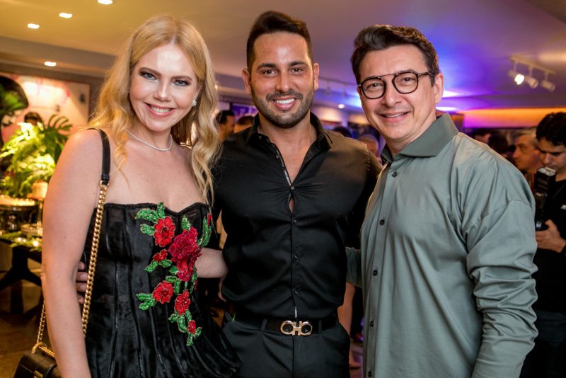 Nova idade - Arquiteto Veri Bessa arma uma festa cheia de bossa para festejar a nova idade