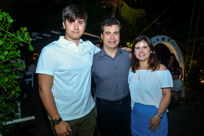 União pelo bem - Música, alto astral e solidariedade marcam o show Sons da Terra no Colosso Fortaleza