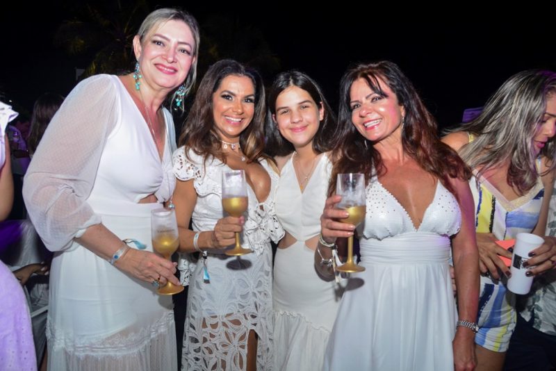 Réveillon 2020 - Marina Park Hotel entra em ebulição na virada do ano embalado ao som de Bell Marques e Wesley Safadão