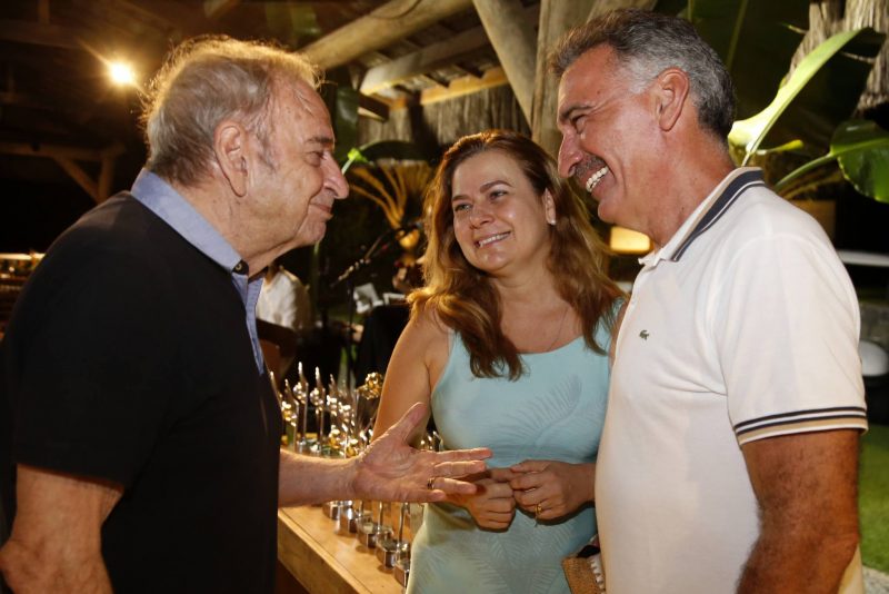 Melhores do Ano - O jogador Max Reis é agraciado com o mais importante trofeu do Golfe do Ceará
