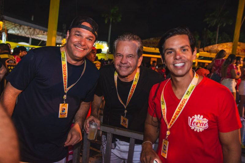 Paixão de Verão - Priscilla Silva chega causando no Colosso e atrai todos os olhares no Bloquinho de Verão