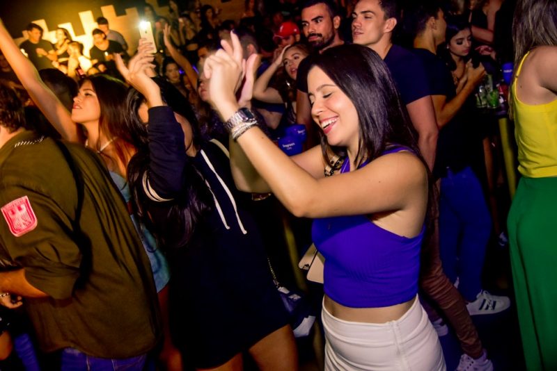 Privezinha - Deejays Ralk, Vylow, Gabriel Albu e Sávio Machado incendeiam a pista da Living