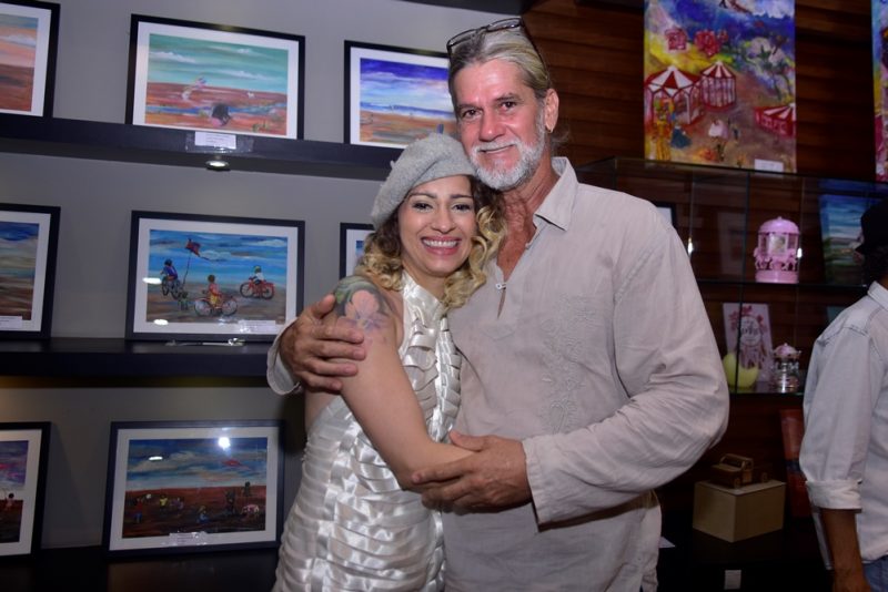 Infância em liberdade - Maiara Capistrano abre exposição “Infância em liberdade” na livraria da CD Max Store