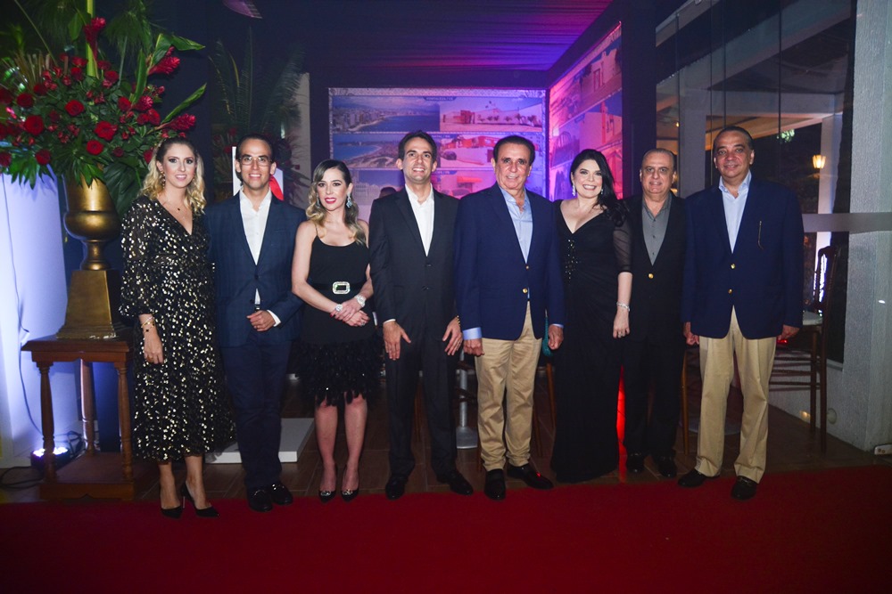 Paola Zanotteli, Igor Lucena, Ingrid Lucena, Gaudêncio Júnior, Gaudêncio Lucena, Selene E Maz Câmara E Carlos Gualter Lucena (2)