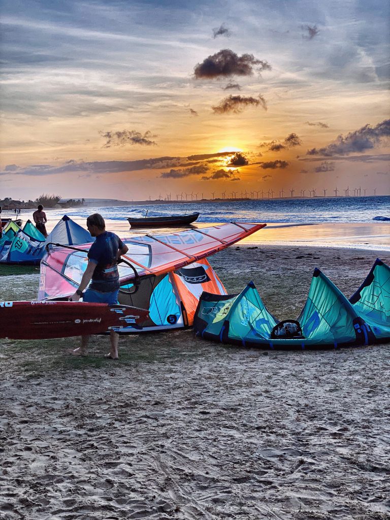 Praia do Maceió é um cenário perfeito para quem quer velejar no Ceará Portal IN Pompeu Praia do Maceió é um cenário perfeito para quem quer velejar no Ceará Portal IN Pompeu